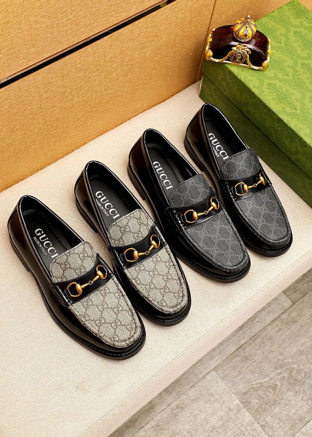 Men's shoes 💰460 💐 Product trademark: GUCCI "Gucci" casual leather shoes Regular size: 38-44 (45🉑️customized) Product materials: Selected imported first-layer open-edge beaded cowhide leather upper + luxury hardware buckle, imported water-dyed cowhide leather lining. Strong three-dimensional visual effect, original combination outsole Color: 2⃣️colors available